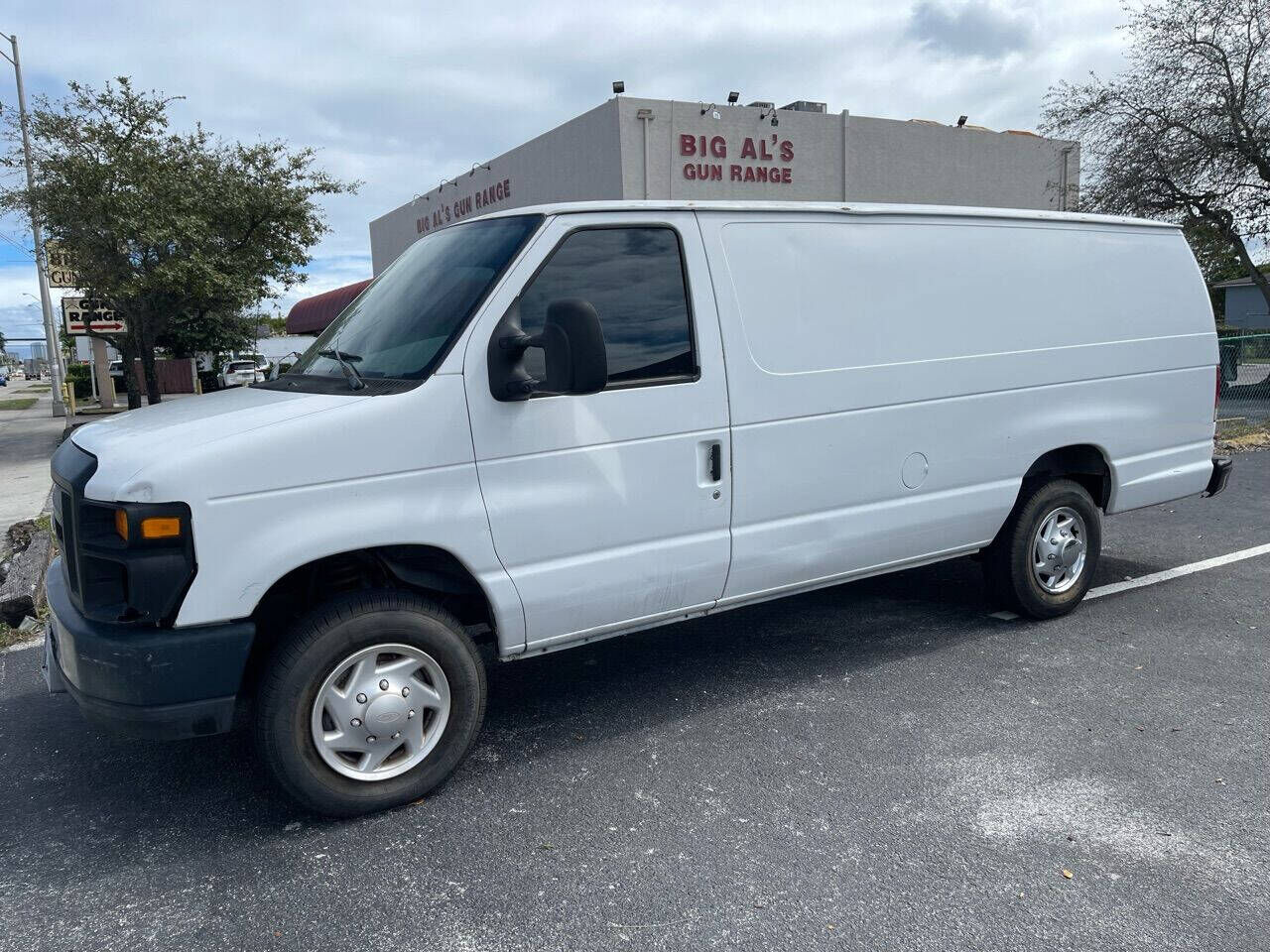 2008 FORD E-250