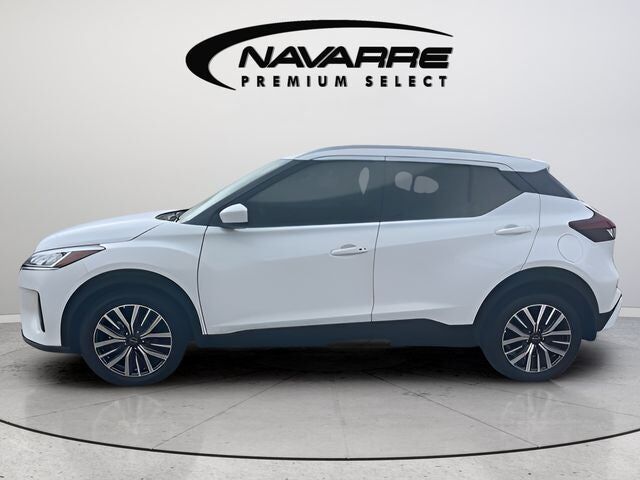 2023 NISSAN Kicks