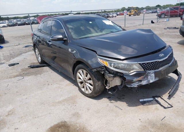 2018 KIA Optima