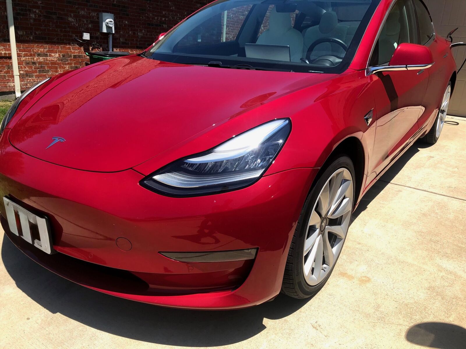 2019 TESLA Model 3