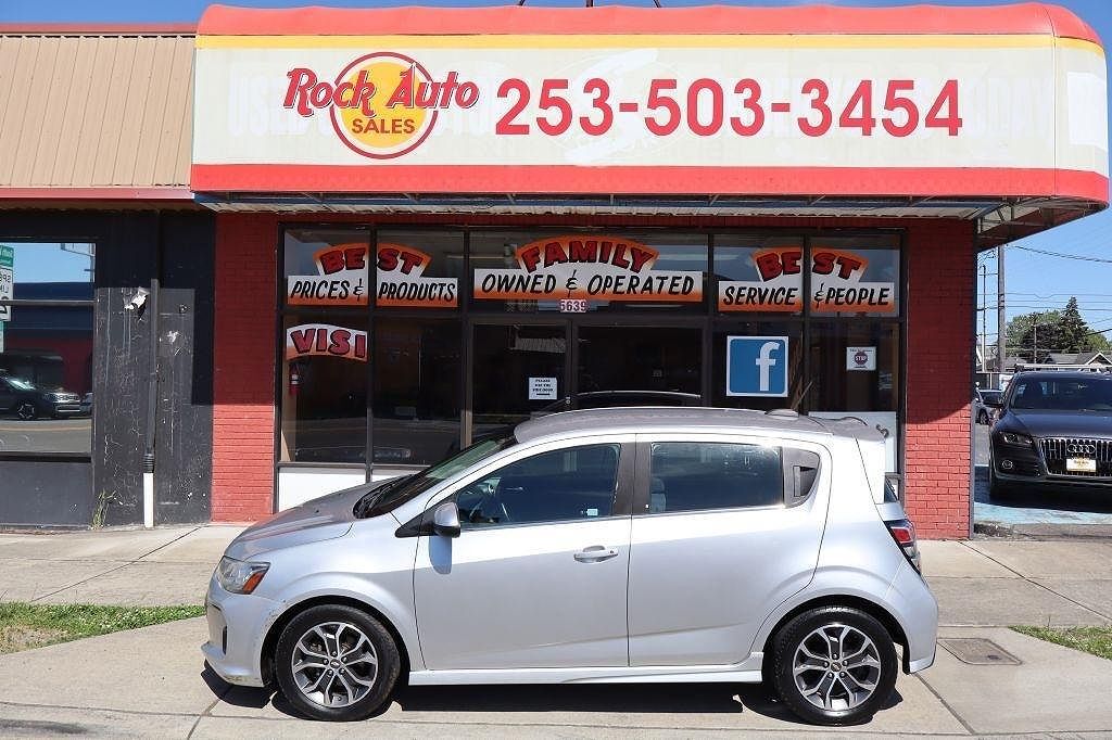 2017 CHEVROLET Sonic