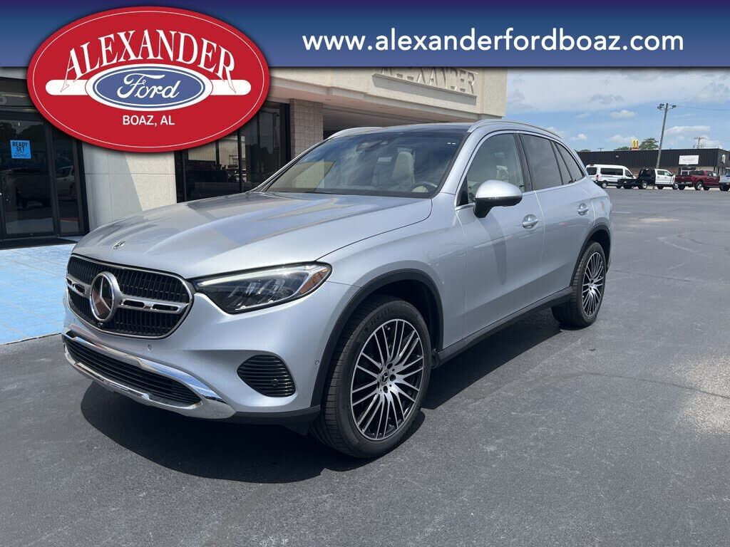 2025 MERCEDES-BENZ GLC-Class