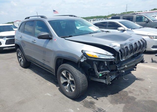 2017 JEEP Cherokee