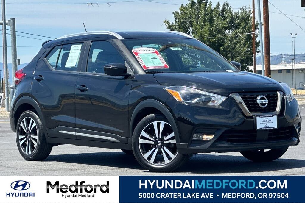 2020 NISSAN Kicks