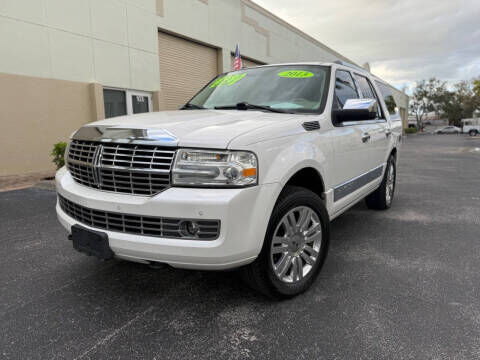 2013 LINCOLN Navigator