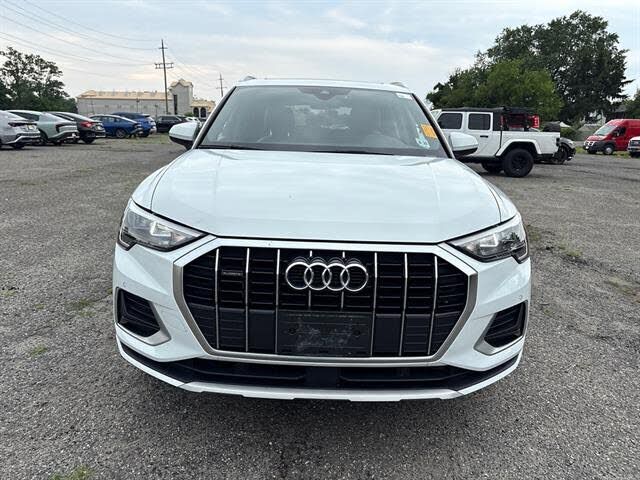 2022 Audi Q3