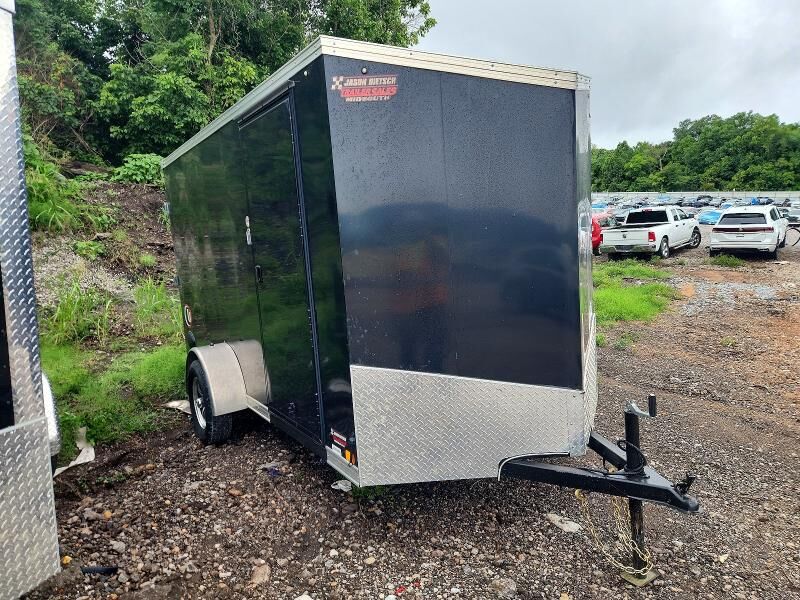 2024 UNITED TRAILERS United Trailers