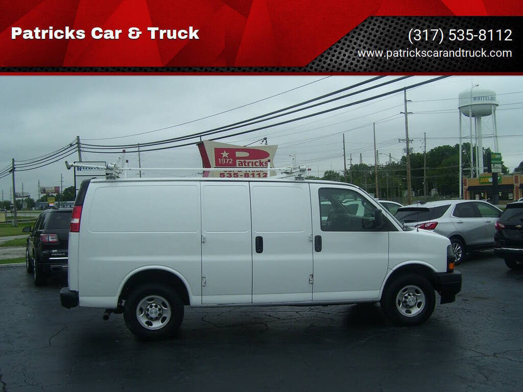 2021 CHEVROLET Express