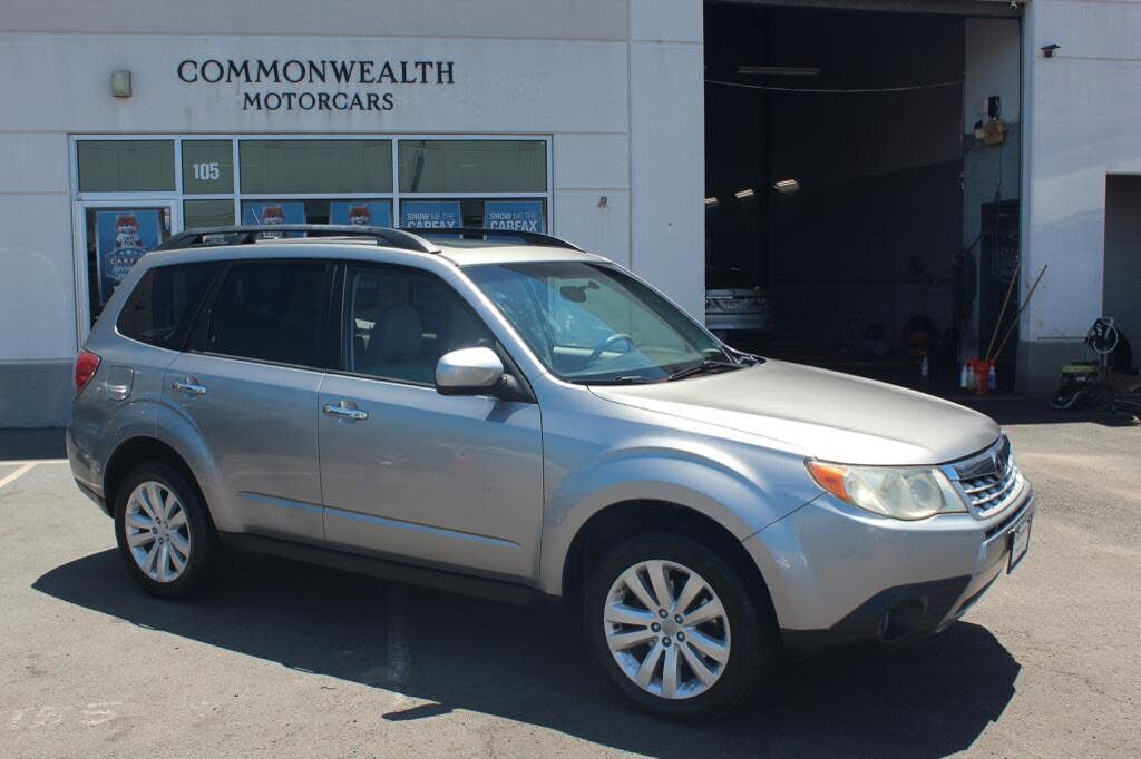 2011 SUBARU Forester