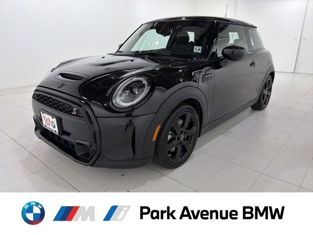 2024 MINI Hardtop