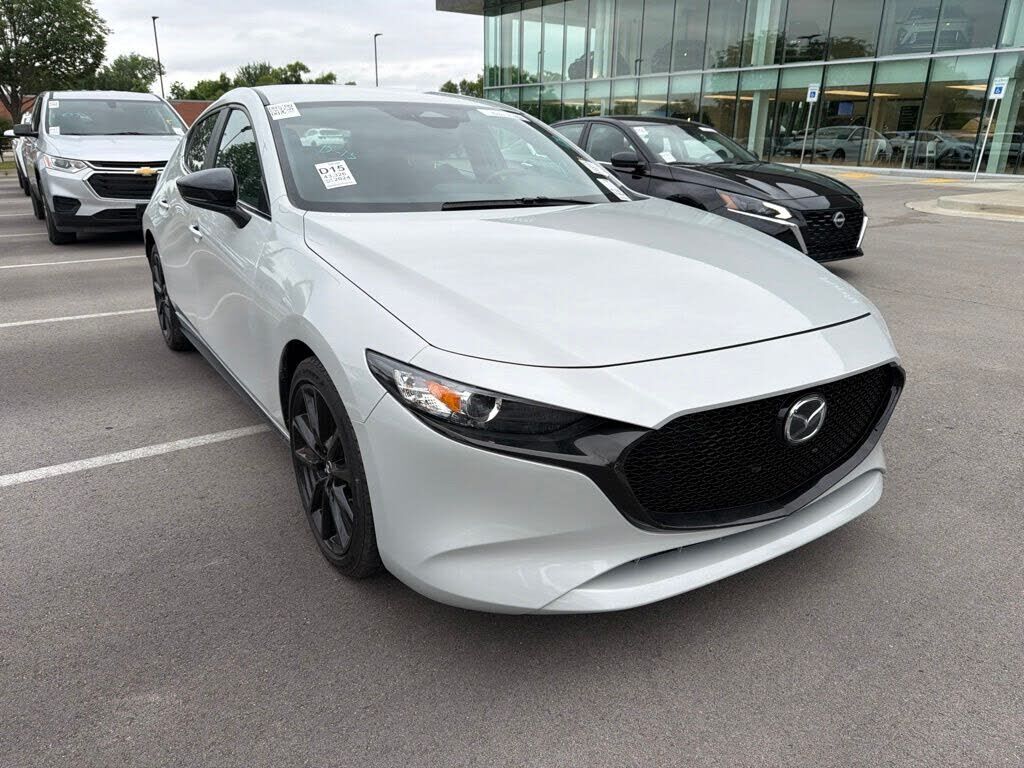 2024 MAZDA Mazda3