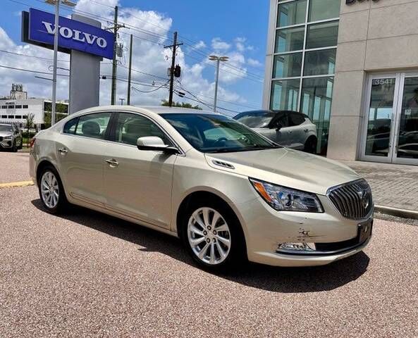 2016 BUICK LaCrosse