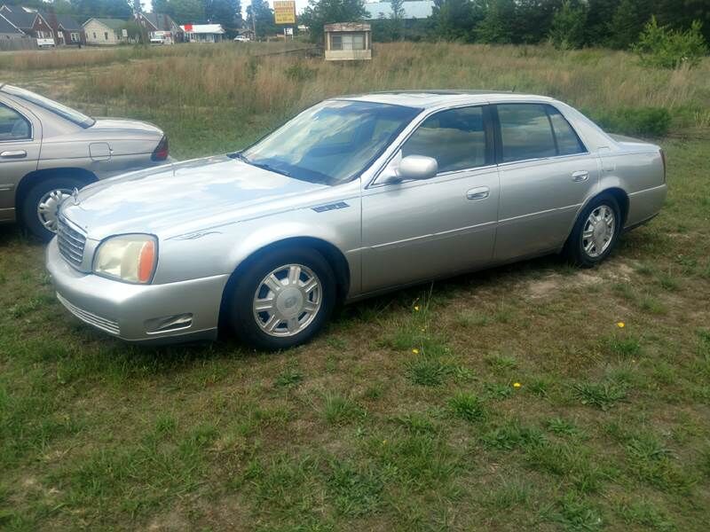 2005 CADILLAC Deville