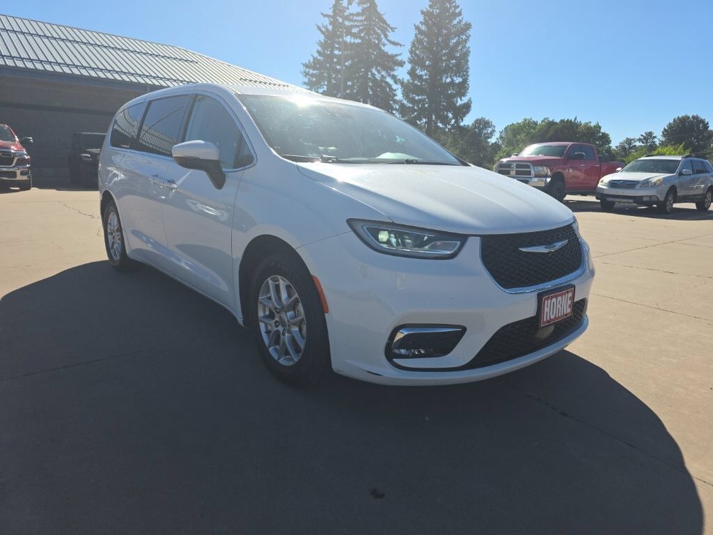 2023 CHRYSLER Pacifica