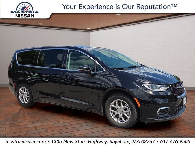 2024 CHRYSLER Pacifica