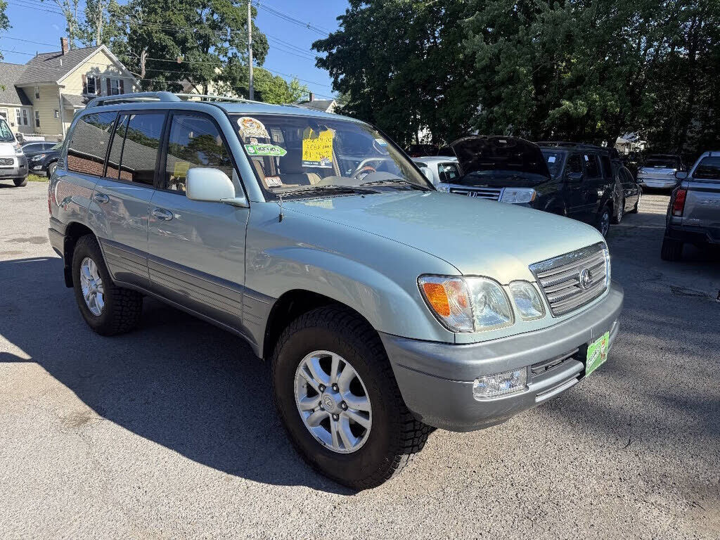 Lexus LX