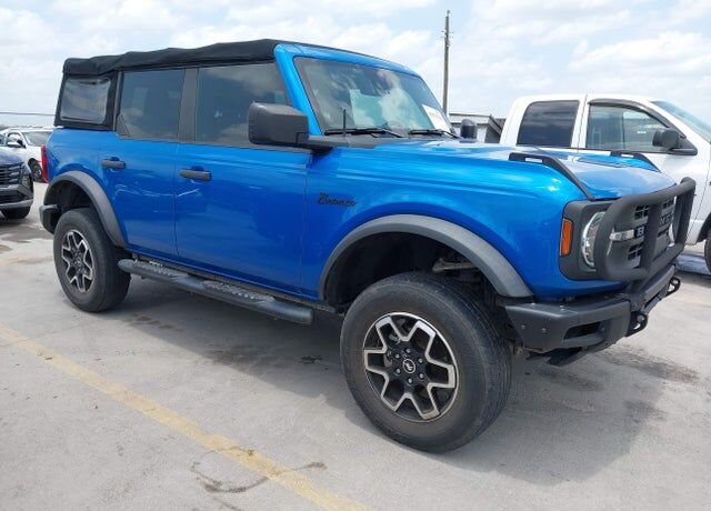2022 FORD Bronco