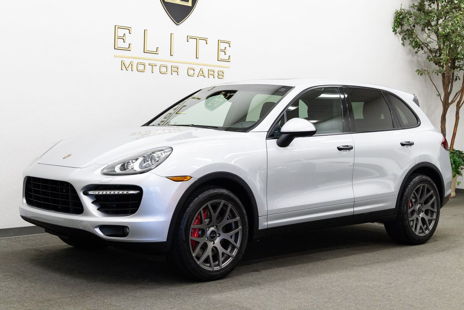 2011 PORSCHE Cayenne
