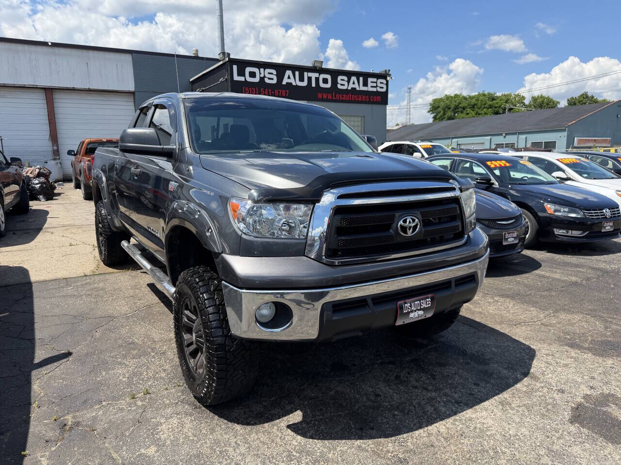 2011 TOYOTA Tundra