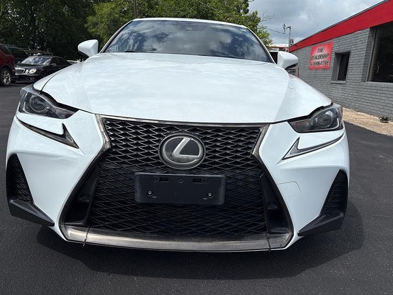 2018 LEXUS IS