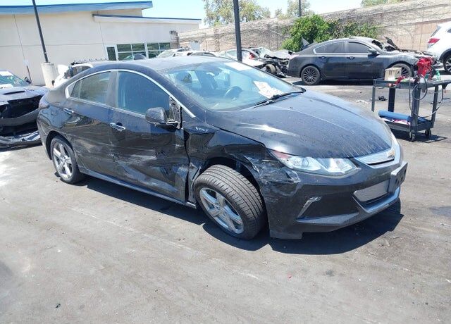 2017 CHEVROLET Volt