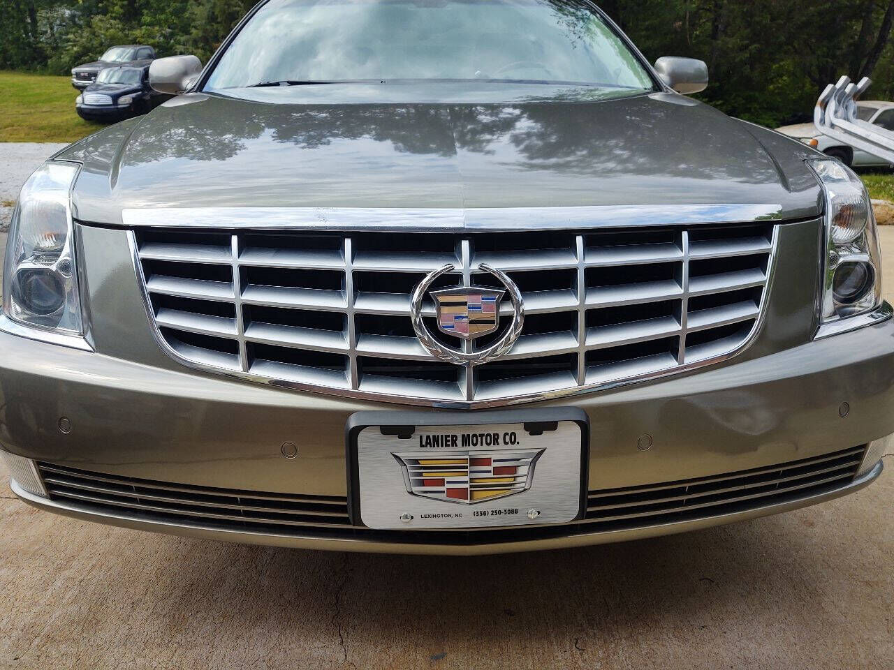 2010 CADILLAC DTS