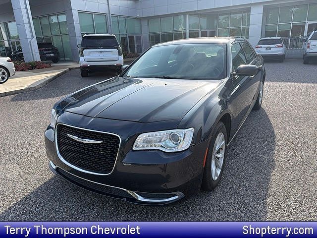 2016 CHRYSLER 300