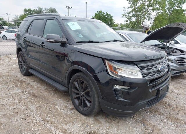 2018 FORD Explorer