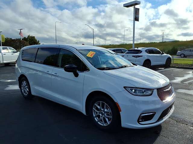2024 CHRYSLER Pacifica
