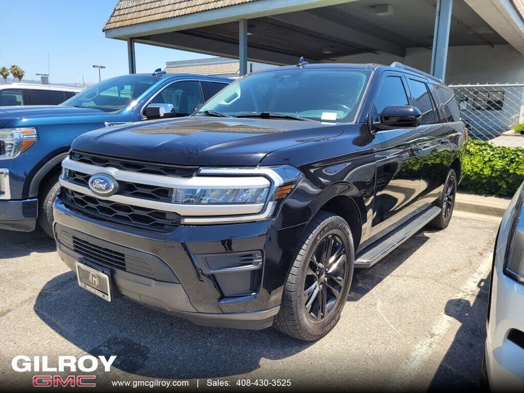 2022 FORD Expedition