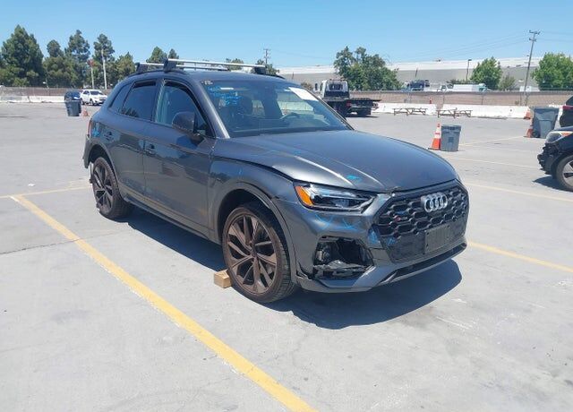 2021 AUDI SQ5
