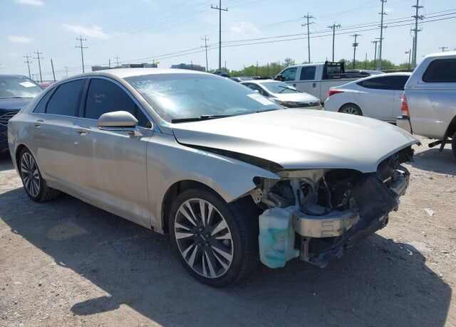 2017 LINCOLN MKZ