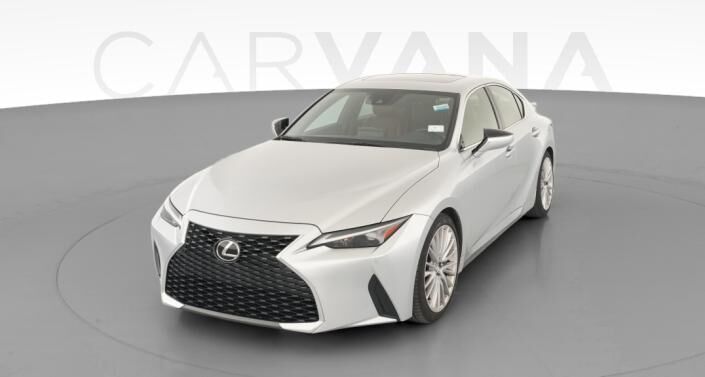2022 LEXUS IS