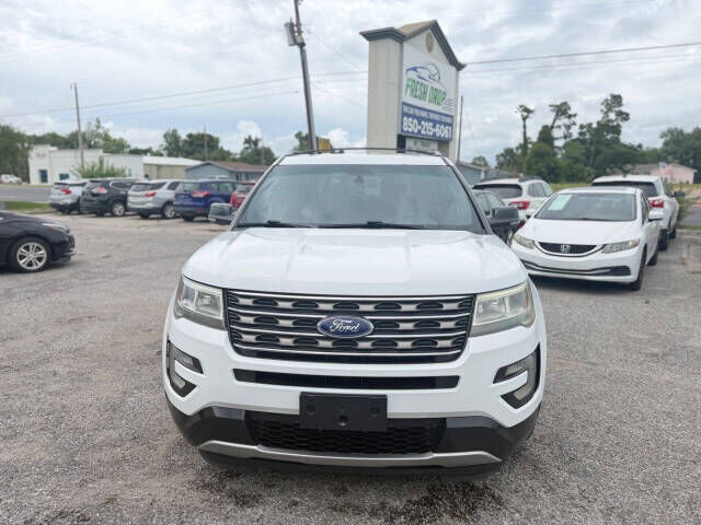2017 FORD Explorer