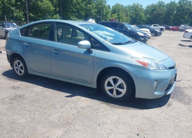 2015 TOYOTA PRIUS