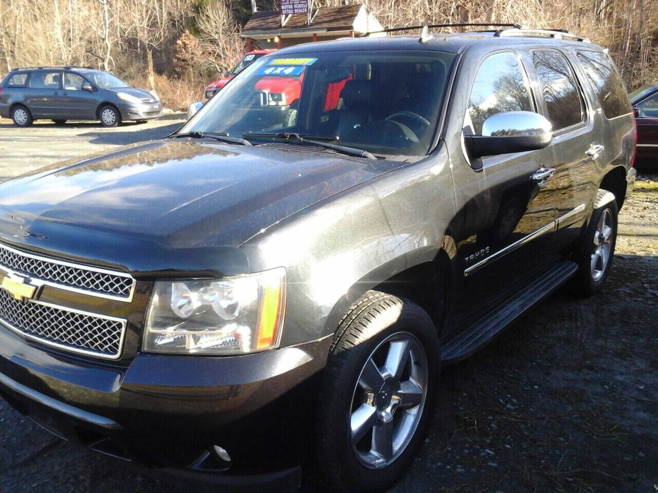 2011 CHEVROLET Tahoe