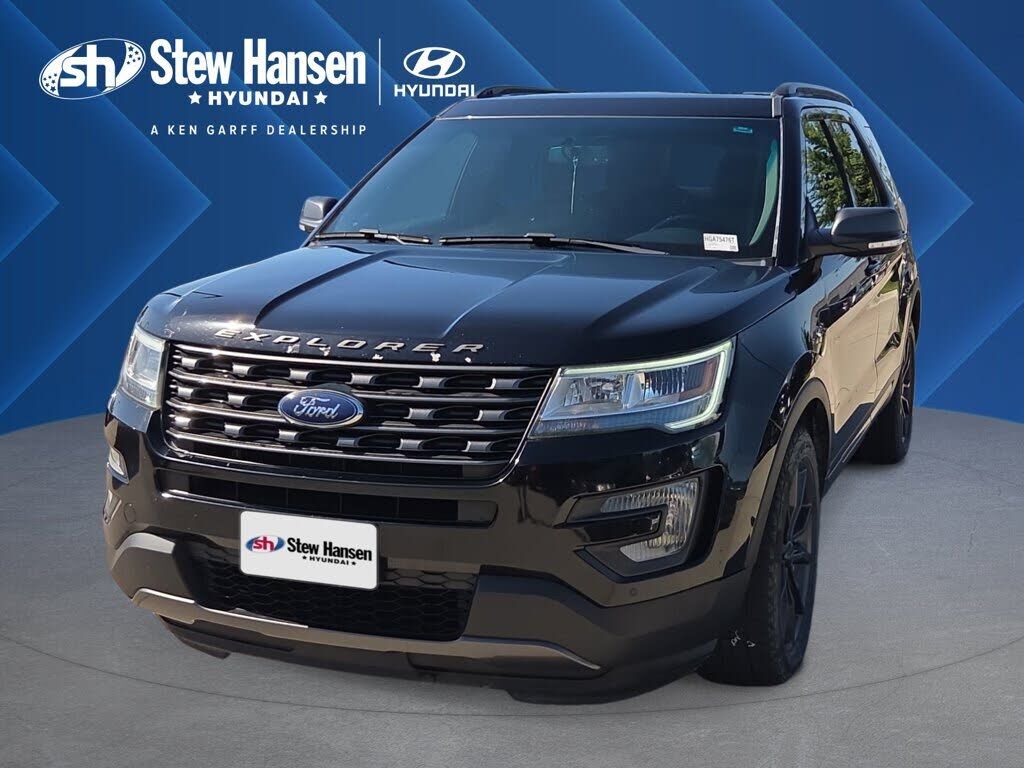 2017 FORD Explorer