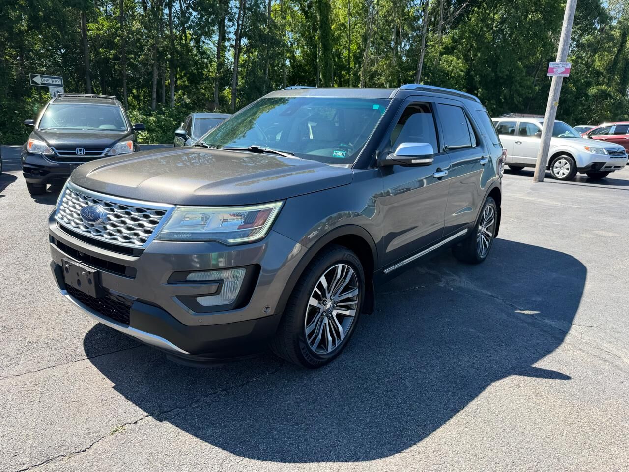 2017 FORD Explorer