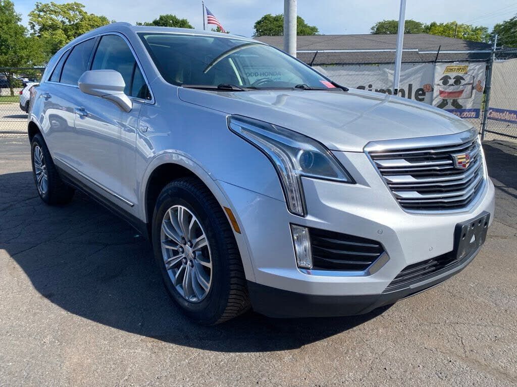 2017 CADILLAC XT5