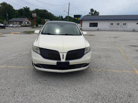 2014 LINCOLN MKT