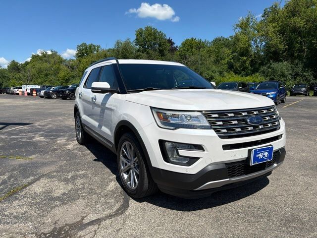 2017 FORD Explorer