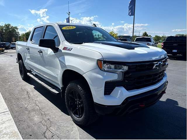 2023 CHEVROLET Silverado