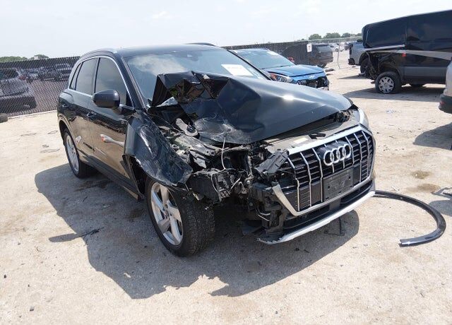 2022 AUDI Q3