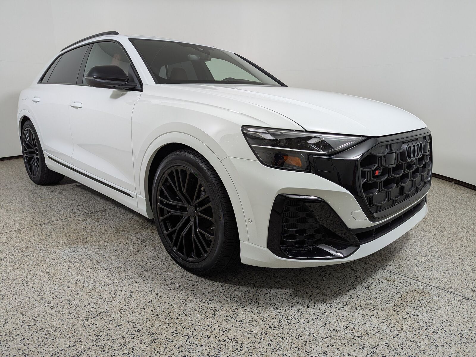 2026 AUDI SQ8