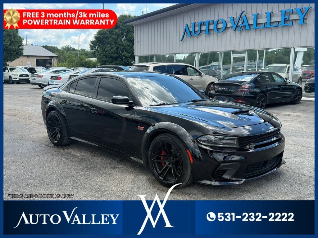 2021 DODGE Charger