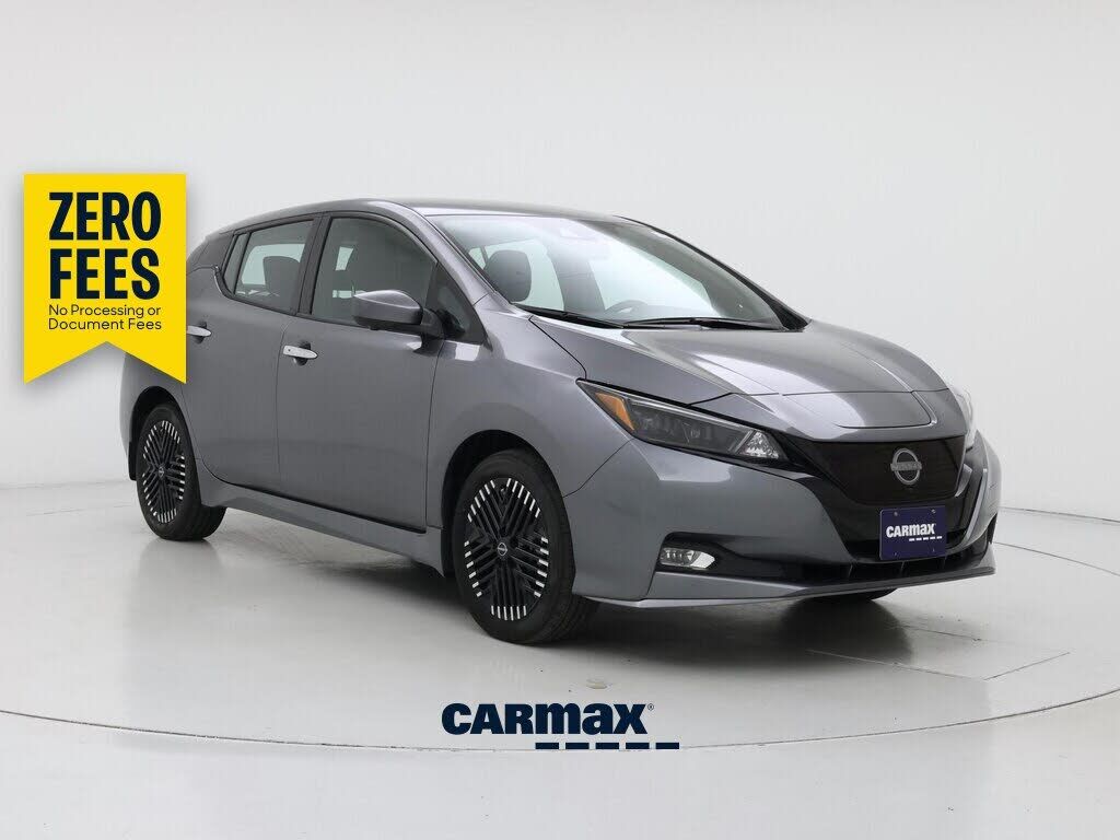2024 NISSAN Leaf