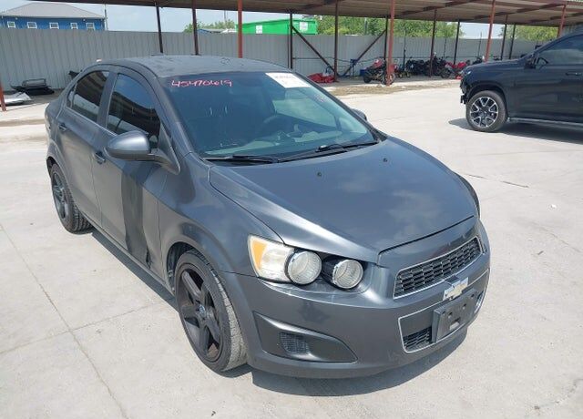2013 CHEVROLET Sonic