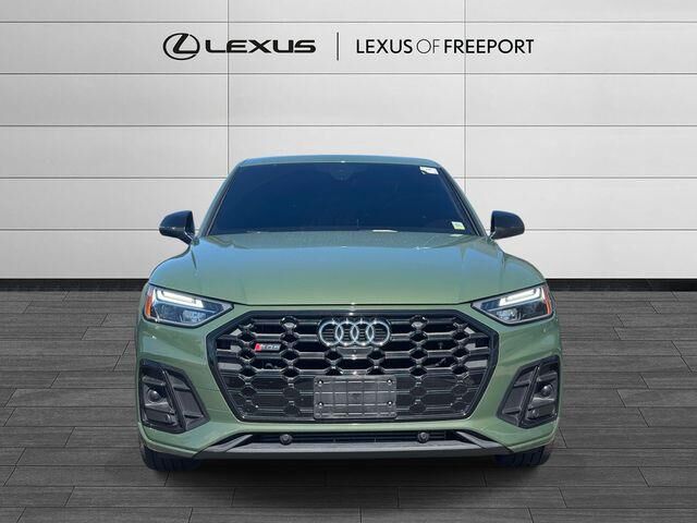 2022 Audi SQ5