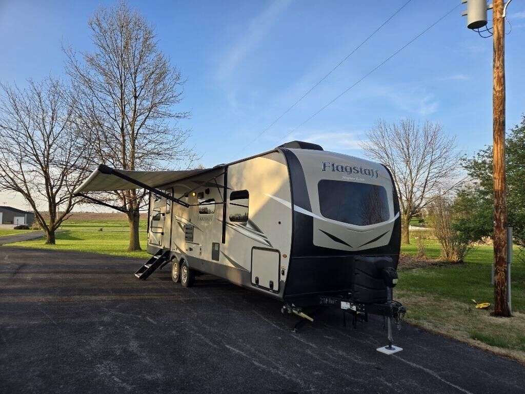 2021 FOREST RIVER Flagstaff Lite Weight Trailers
