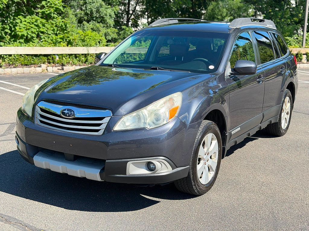 2012 SUBARU Outback